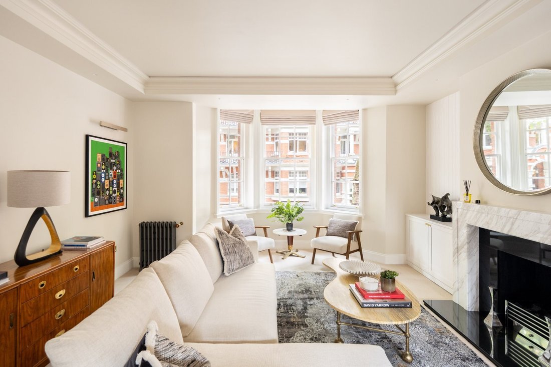 Apartment in Brompton, Kensington And Chelsea, England 2 - 18985658