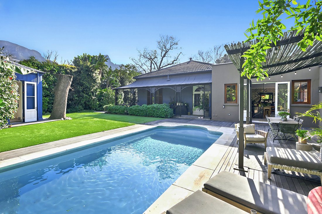 House in Newlands, Southern Suburbs, Cape Town 2 - 18986887
