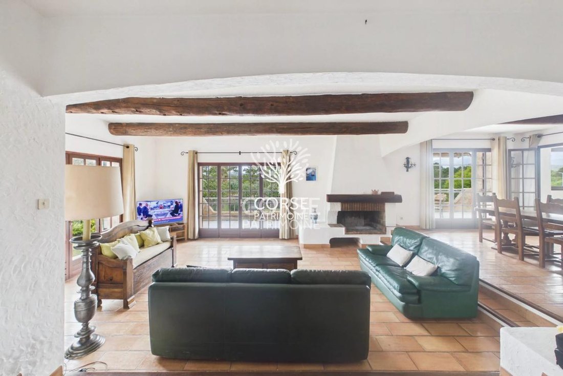 Villa in Porto-Vecchio, Corsica, France 4 - 17397928