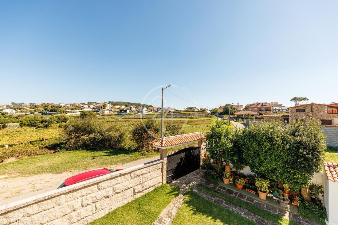 Villa in Padrinan, Sanxenxo, Spain 2 - 18985071