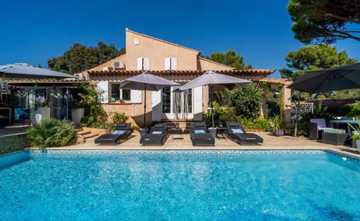House in Le Fort, Six-Fours-les-Plages, France 1