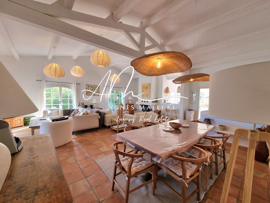 Villa in Nord, Cavalaire-sur-Mer, France 5 - 15782522