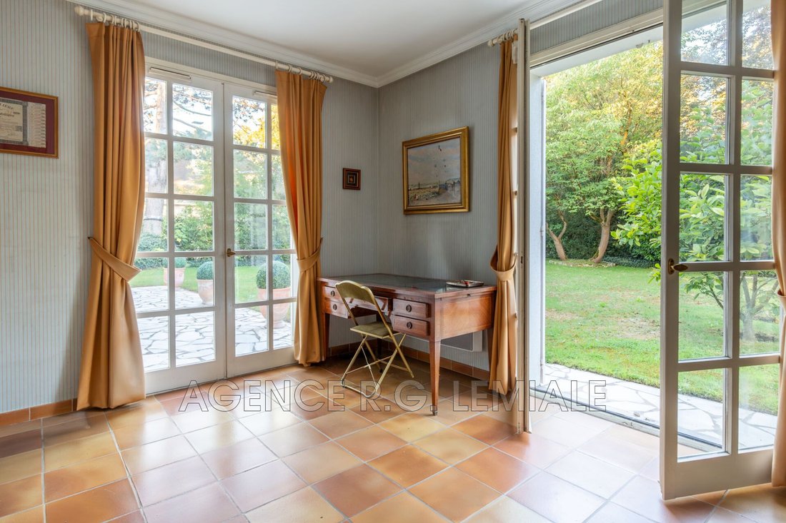 Villa à Charlemagne, Maisons-Laffitte, France 4 - 17991454
