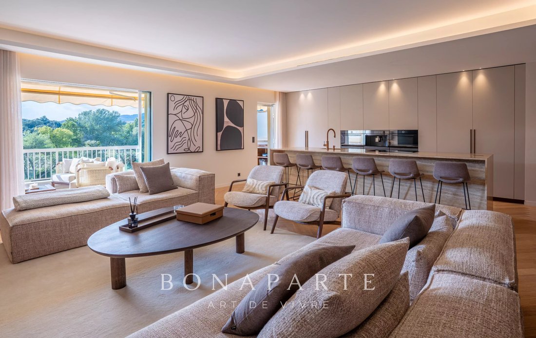 Apartment in Mandelieu-la-Napoule, Provence-Alpes-Côte d'Azur, France 3 - 18986286
