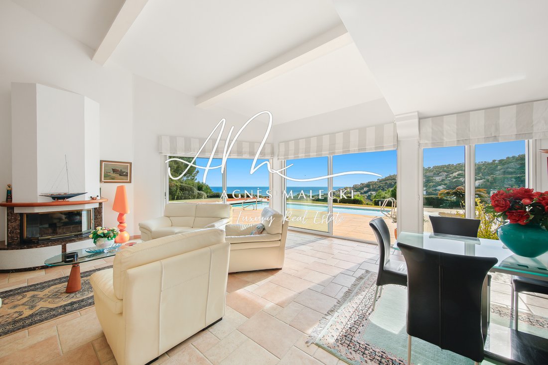 Estate in Nord, Cavalaire-sur-Mer, France 5 - 17149584