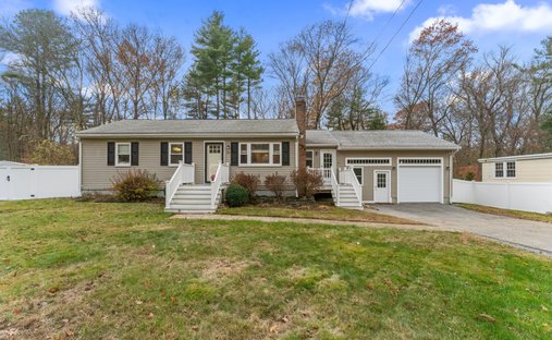House in Ashland, Massachusetts, United States 1