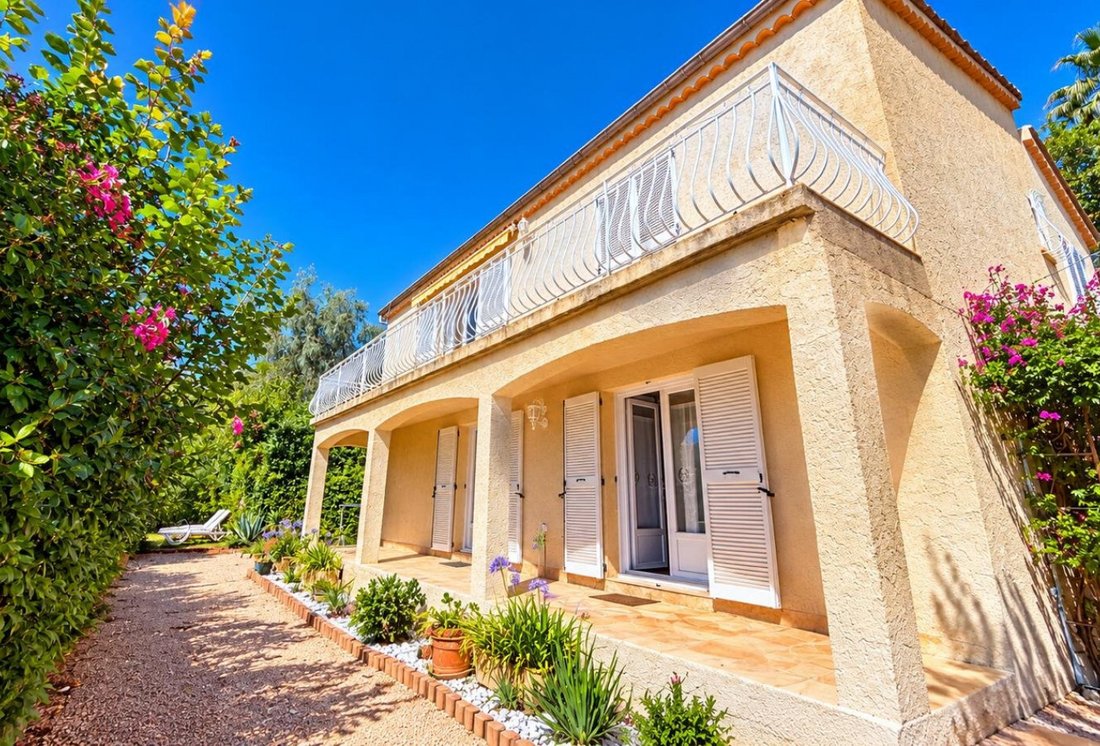 House in Saint-Jeannet, Provence-Alpes-Côte d'Azur, France 2 - 18986533
