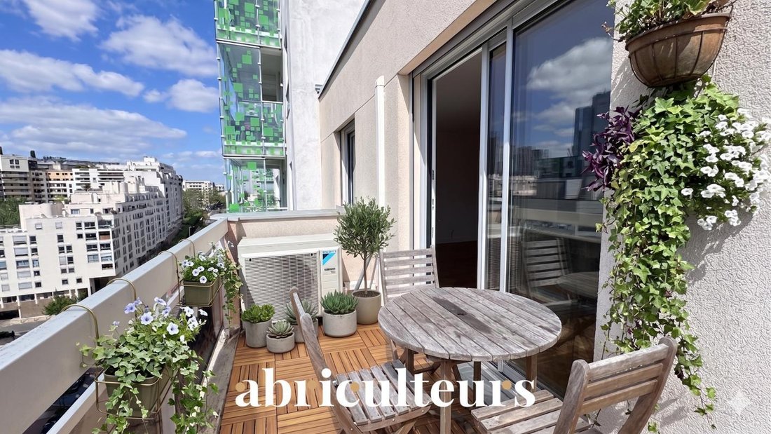 Apartment in Hôtel de Ville, Courbevoie, France 1 - 18986315