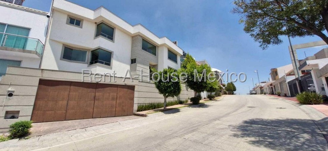 House in Naucalpan de Juárez, State of Mexico, Mexico 2 - 18985021