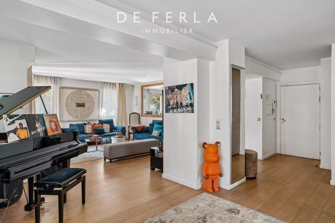Apartment in Georges Pompidou, Levallois-Perret, France 4 - 18986345