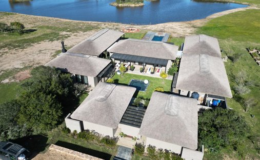 House in Laguna Blanca, Maldonado Department, Uruguay 1