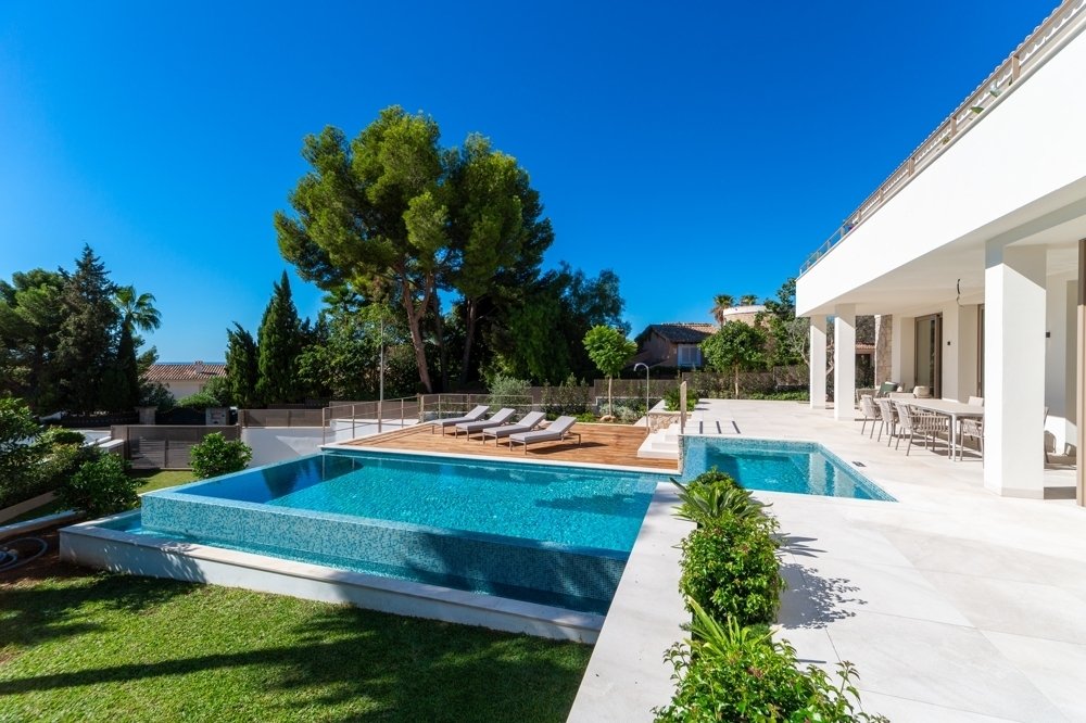 Villa in Portals Nous, Calvia, Balearic Islands 2 - 18985547