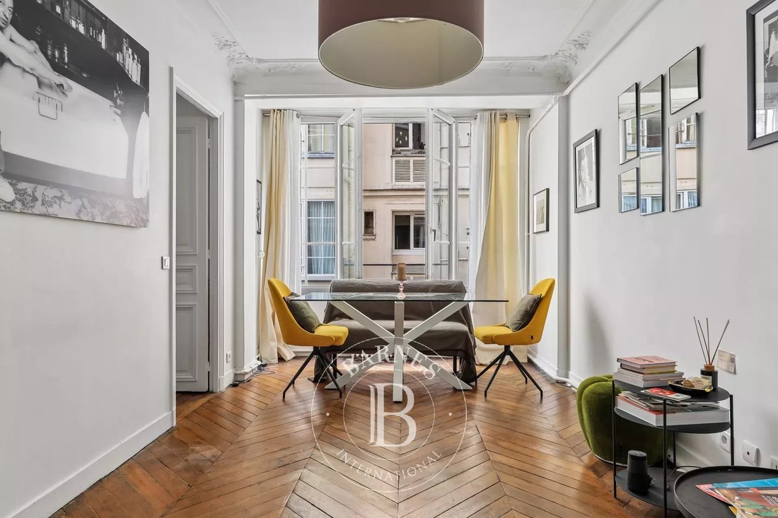 Apartment in Montmartre, Paris 18e Arrondissement, Paris 5 - 18984711