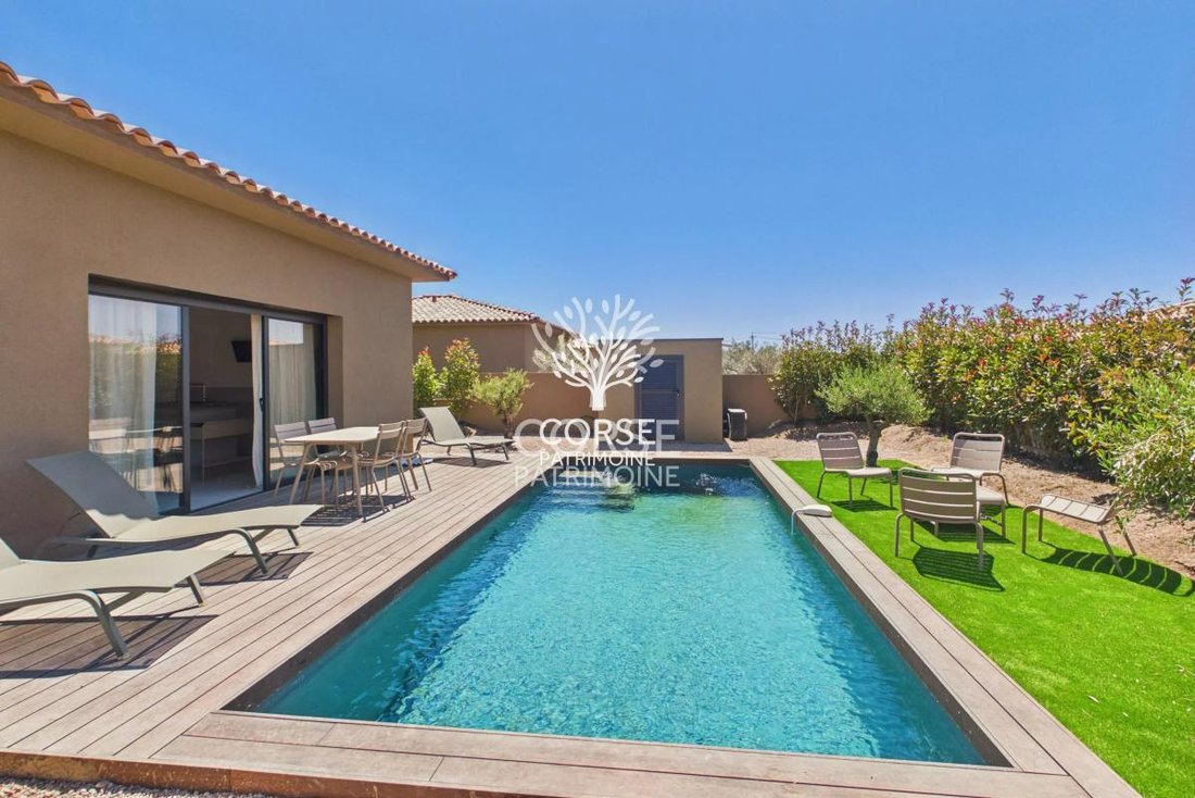Villa in Porto-Vecchio, Corsica, France 2 - 17454950