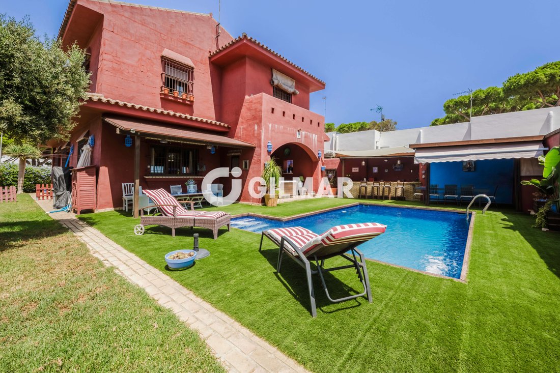 Villa in Chiclana de la Frontera, Andalusia, Spain 5 - 18627921