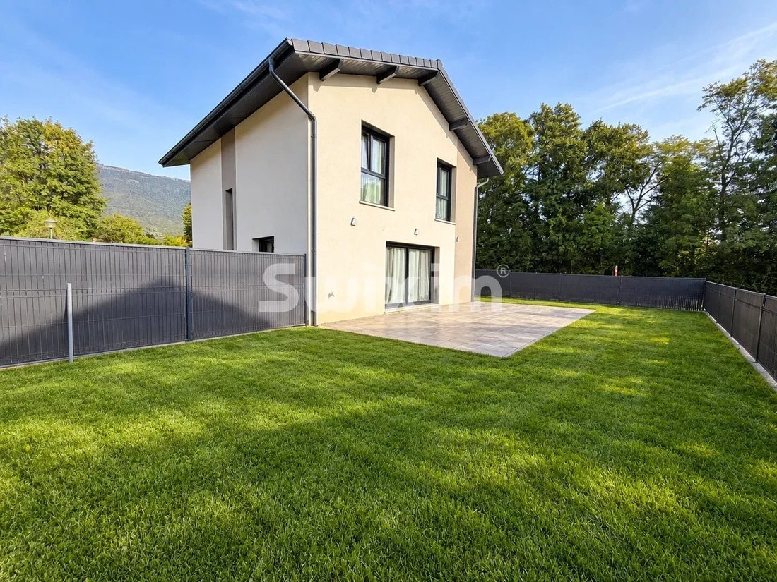 House in Sergy, Auvergne-Rhône-Alpes, France 1 - 18982974