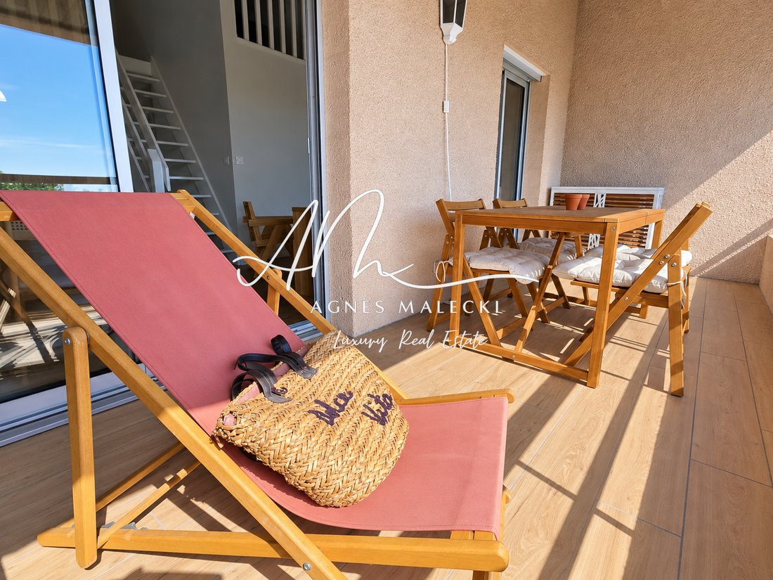 Apartment in Rayol-Canadel-sur-Mer, Provence-Alpes-Côte d'Azur, France 3 - 18986779