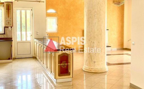 House in Kalyvia Thorikou, Attica, Greece 1