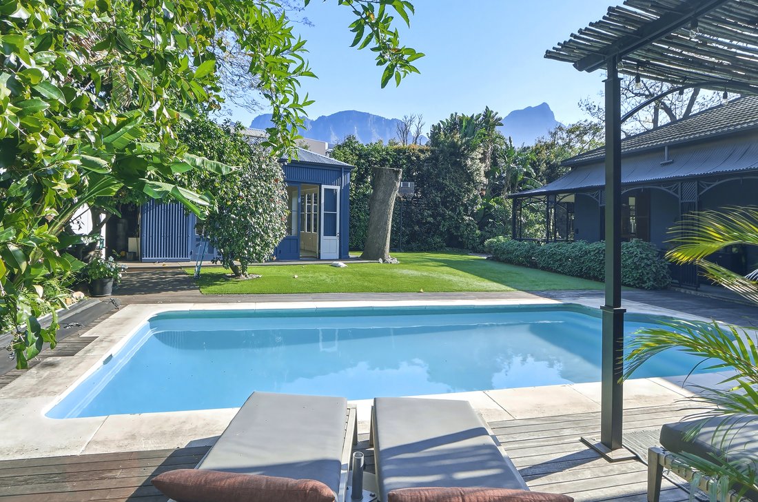 House in Newlands, Southern Suburbs, Cape Town 1 - 18986887