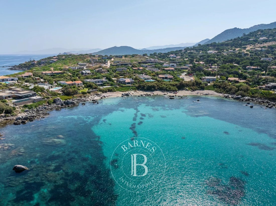 Villa in L'Île-Rousse, Corsica, France 1 - 14975823