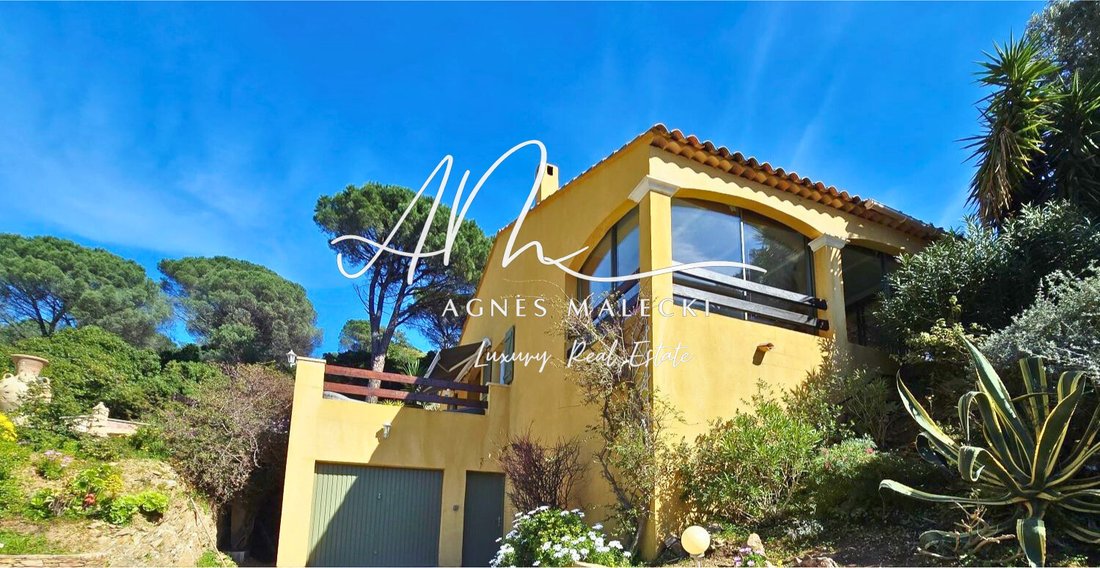 Villa in Le Lavandou, Provence-Alpes-Côte d'Azur, France 4 - 18986671