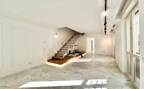 Apartment in Centro Storico, Viareggio, Tuscany 1