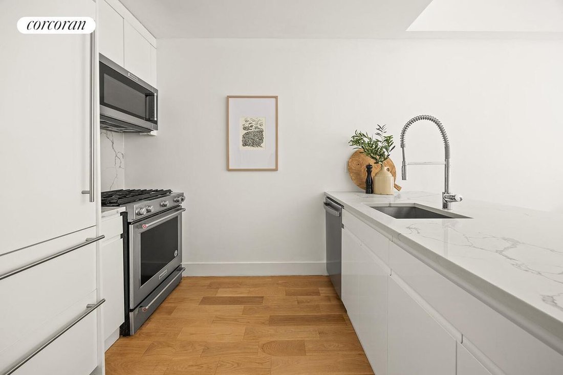Condo in New York, New York, United States 3 - 18984056