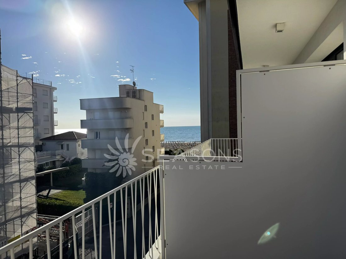 Apartment in Lido di Jesolo, Jesolo, Veneto 4 - 18986004
