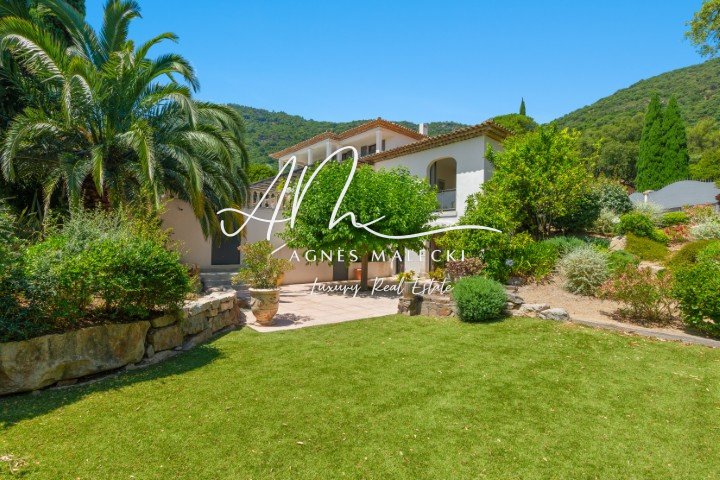 Anwesen in Nord, Cavalaire-sur-Mer, Frankreich 1 - 18236318