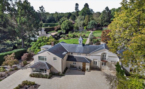 House in Tunbridge Wells, England 1
