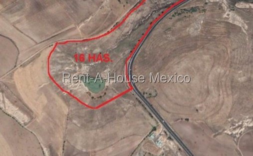 Land in Jilotepec de Molina Enríquez, State of Mexico, Mexico 1