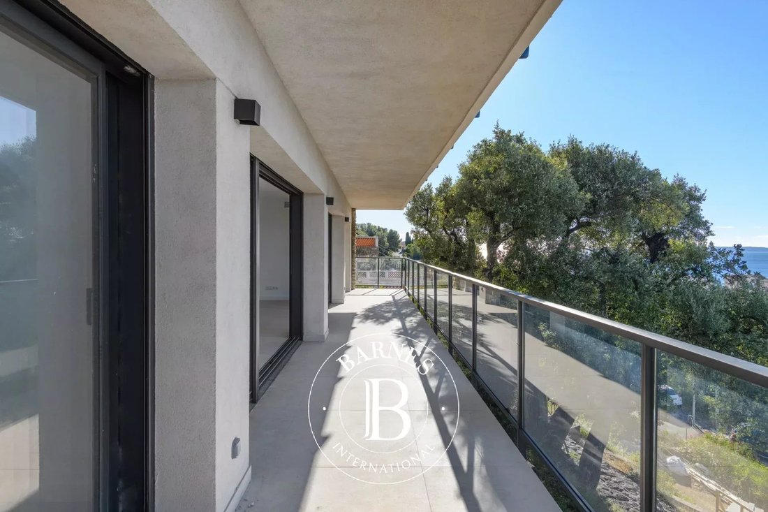 Apartment in Le Lavandou, Provence-Alpes-Côte d'Azur, France 4 - 18984821