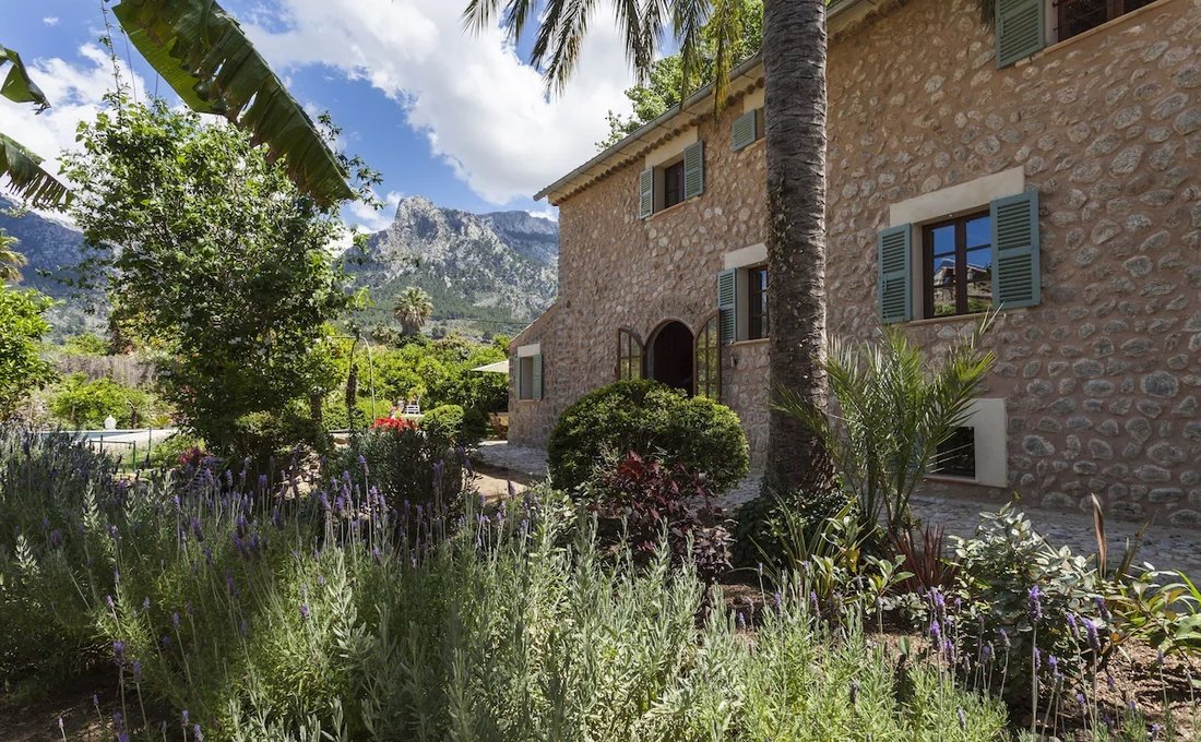 Finca in Soller, Balearic Islands, Spain 2 - 18985551