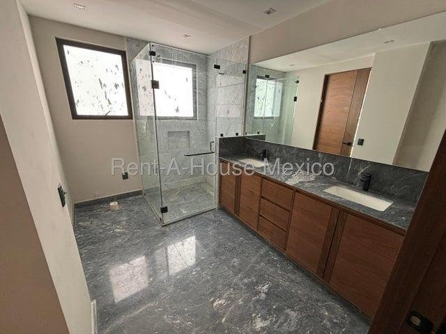 Apartment in Jesus del Monte, State of Mexico, Mexico 5 - 18984726