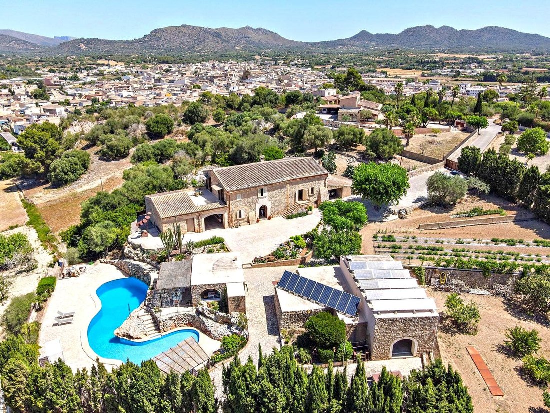 Finca in Sant Llorenc des Cardassar, Balearic Islands, Spain 1 - 18985668