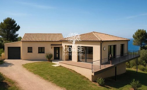 Villa in Sari-Solenzara, Corsica, France 1