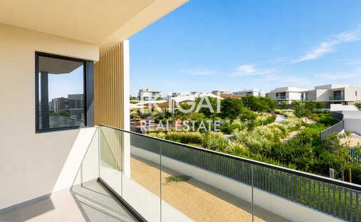 Townhouse in Jebel Ali Village, Dubai, United Arab Emirates 1