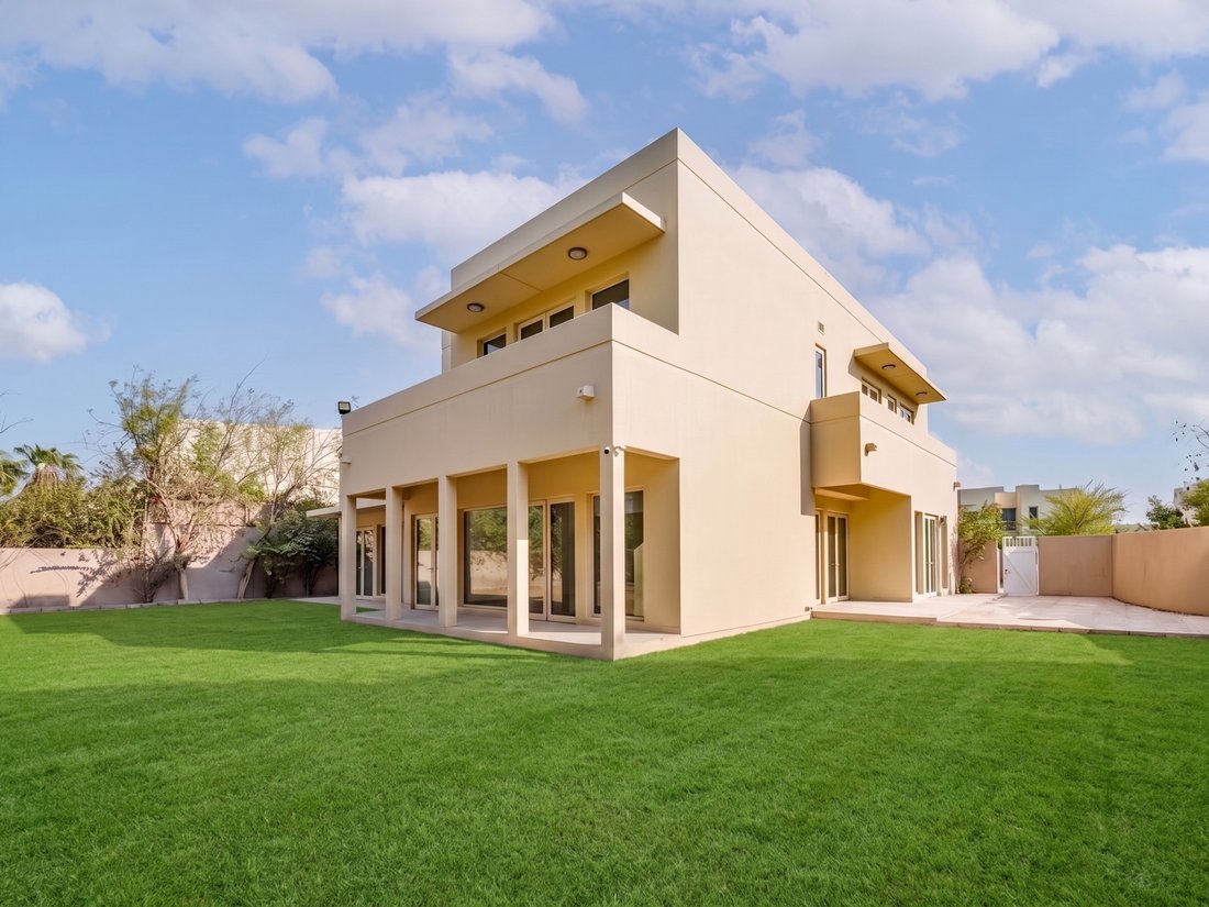 Villa in Wadi Al Safa 6, Wadi Al Safa, Dubai 1 - 18730173
