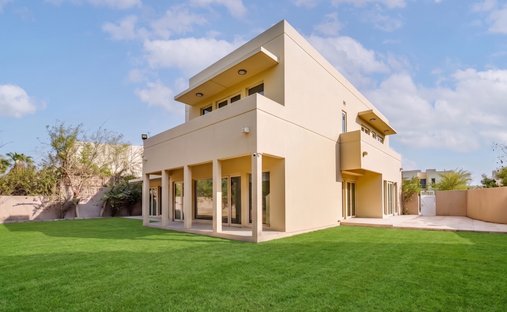 Villa in Wadi Al Safa 6, Wadi Al Safa, Dubai 1