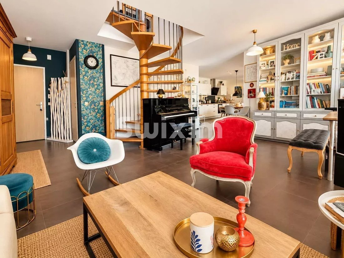 Apartment in Centre, Gex, France 1 - 18986061
