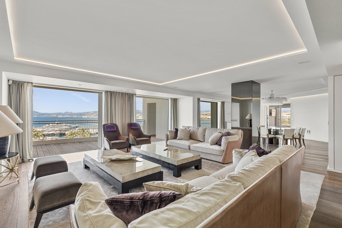 Apartment in Cannes, Provence-Alpes-Côte d'Azur, France 3 - 18986179