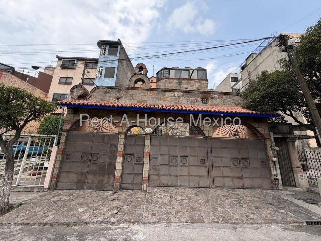 House in Tlalnepantla de Baz, State of Mexico, Mexico 1 - 18986318