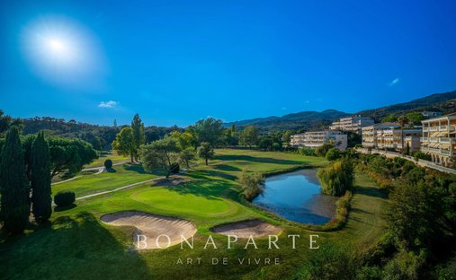 Appartamento a Mandelieu-la-Napoule, Provenza-Alpi-Costa Azzurra, Francia 1