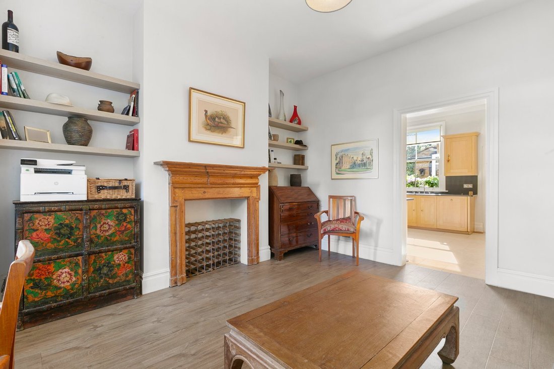 House in Castelnau, Richmond Upon Thames, England 3 - 18985652