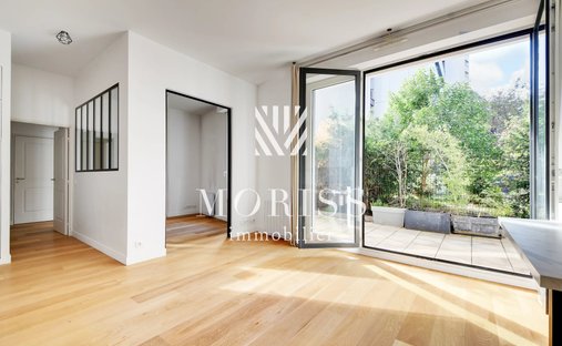 Apartment in Parchamp–Albert Kahn, Boulogne-Billancourt, France 1