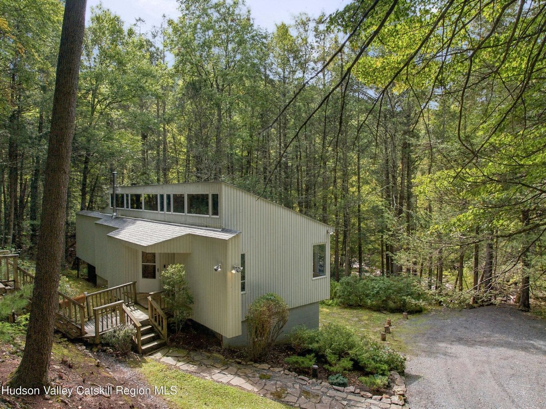 House in Willow, New York, United States 2 - 18984054