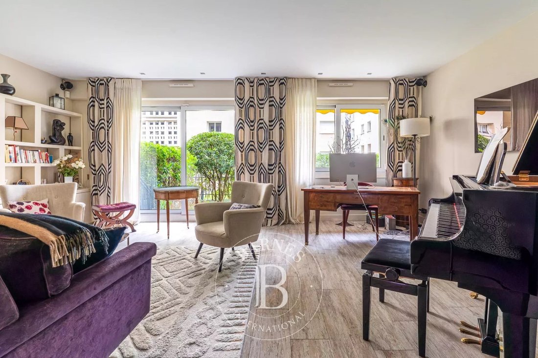 Apartment in La Plaine des Sablons, Neuilly-sur-Seine, France 4 - 18985865