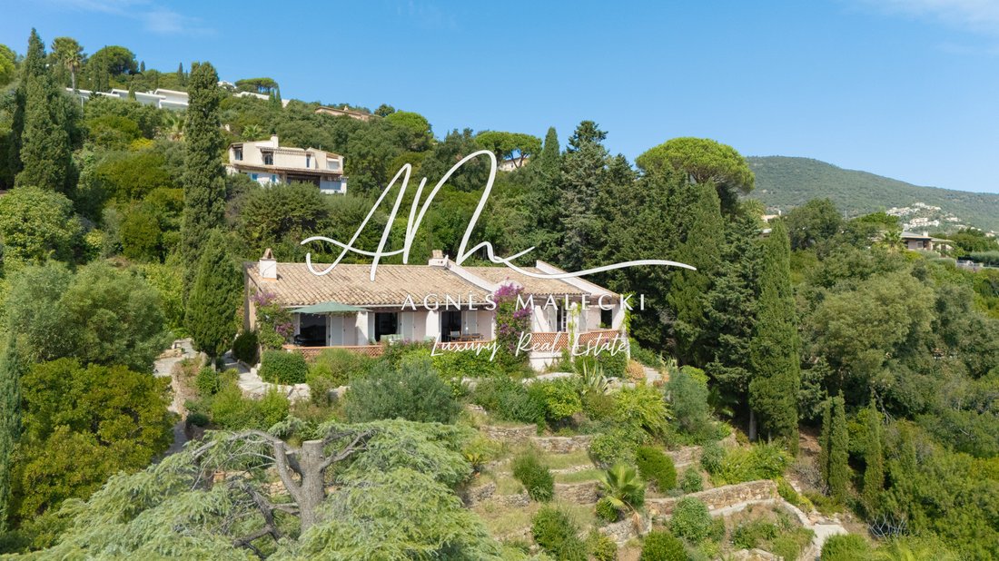 Villa in Nord, Cavalaire-sur-Mer, France 3 - 18803738