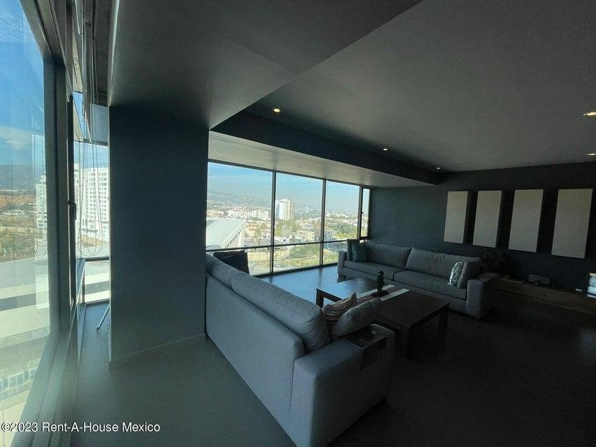 Apartment in Jesus del Monte, State of Mexico, Mexico 3 - 18984559