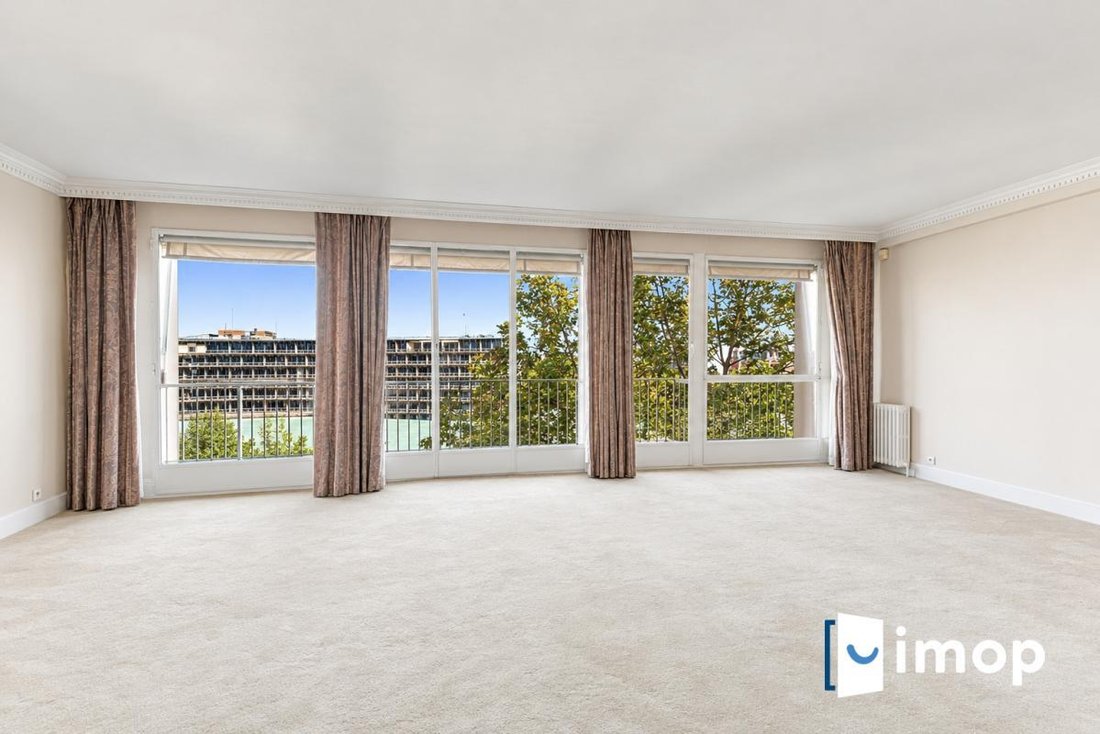 Apartment in Cambronne-Garibaldi, Paris 15e Arrondissement, Paris 5 - 18986324